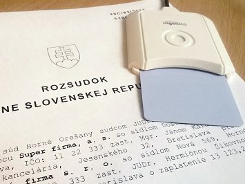 Advokáti – fyzické osoby musia od 1. júla 2018 komunikovať so súdmi elektronicky