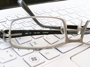 Česká advokátní komora: Diskutujme o podobe poskytovania právnych služieb online