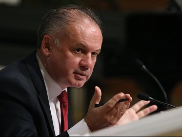 Prezident podpísal 20 zákonov, 2 podpísať odmietol