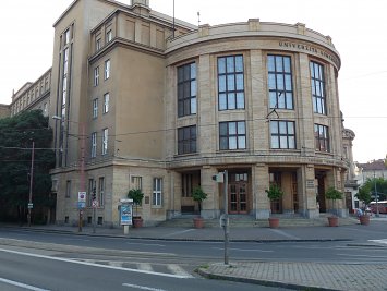Študenti Právnickej fakulty Univerzity Komenského v Bratislave pomohli v uplynulom semestri slovenským start-upom