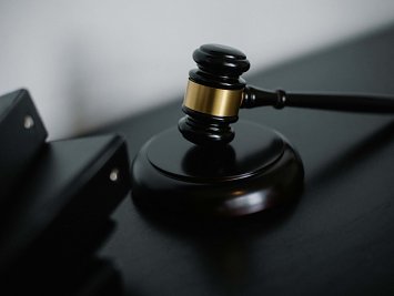 JUDIKATÚRA: Odporovateľnosť zvýhodňujúceho právneho úkonu